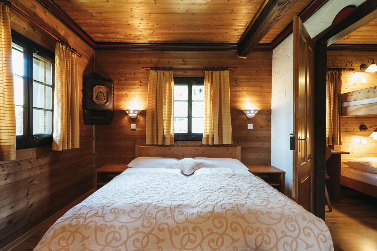 Naturel Hoteldorf Seeleitn Faak am See Bagian luar foto