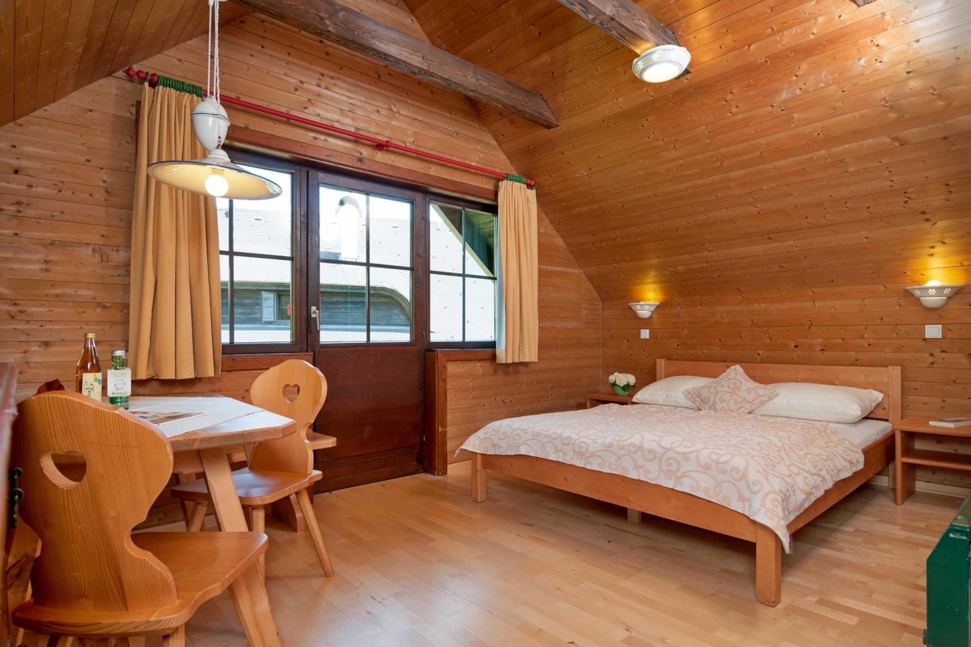 Naturel Hoteldorf Seeleitn Faak am See Bagian luar foto